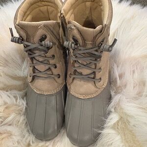 Nautica Tan and Black Boots